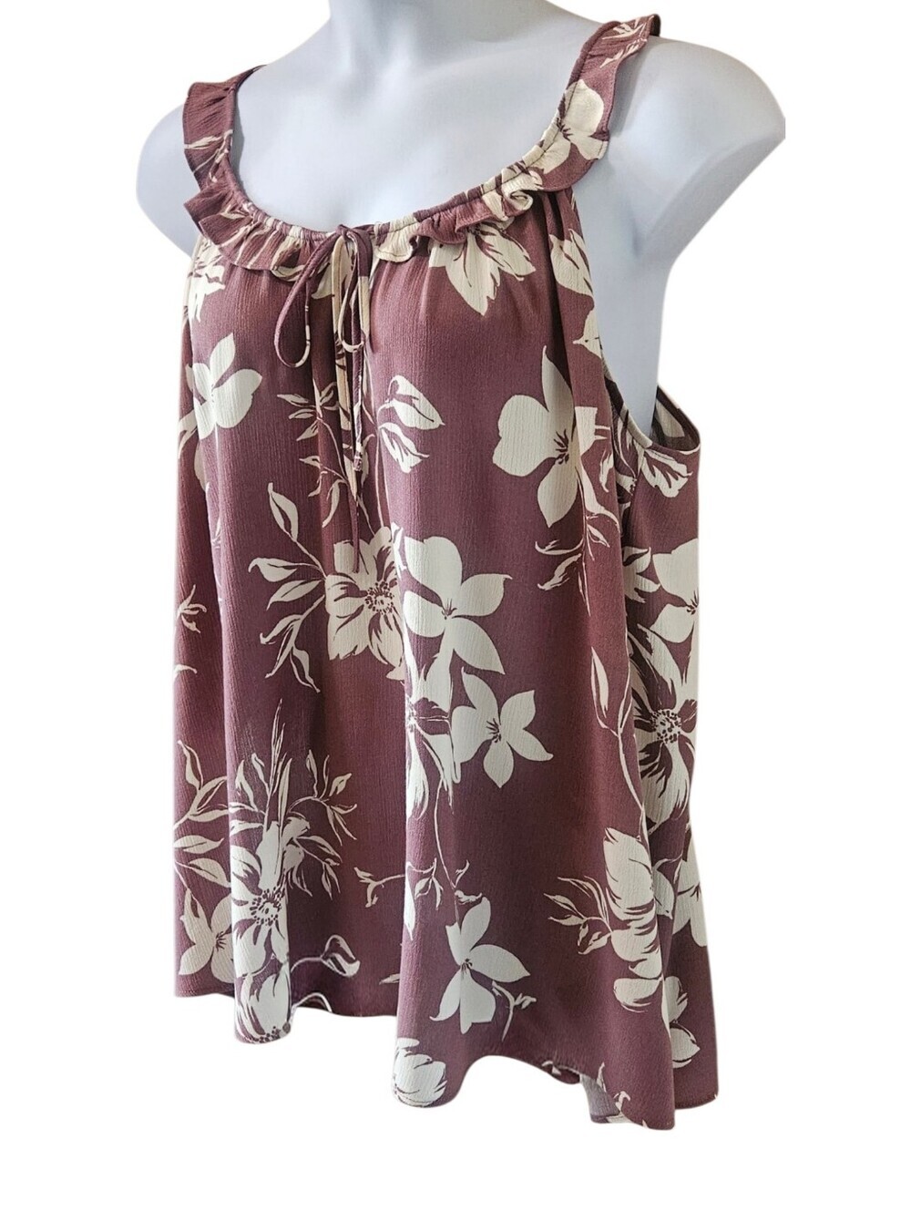 Torrid 2X Emma Floral Crinkle Gauze Ruffle Tie Front Tank Top NWT - Picture 4 of 14